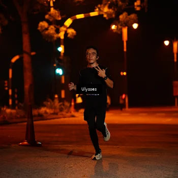 Runner Photo 8170698