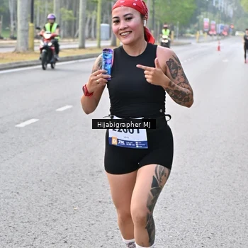 Runner Photo 8170714