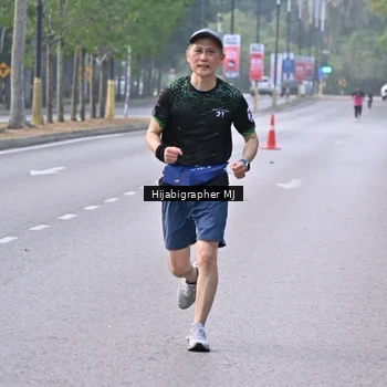 Runner Photo 8170741