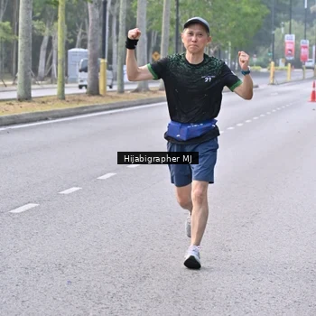Runner Photo 8170749