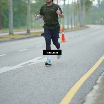 Runner Photo 8170834
