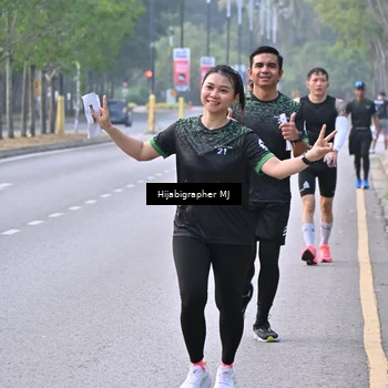 Runner Photo 8170876