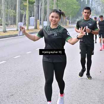 Runner Photo 8170888