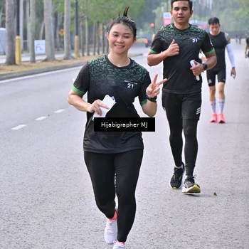 Runner Photo 8170889