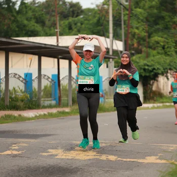 Runner Photo 8170924