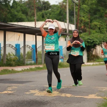 Runner Photo 8170939