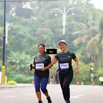 Runner Photo 8170958