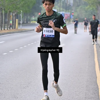 Runner Photo 8170959