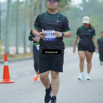 Runner Photo 8170966