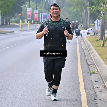 Runner Photo 8170974