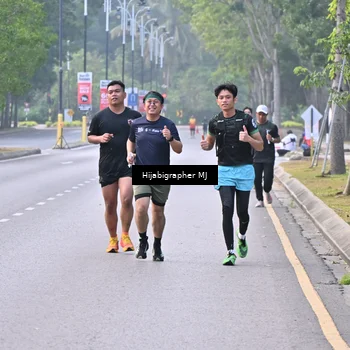 Runner Photo 8170987