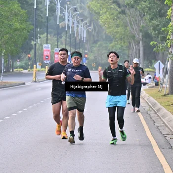 Runner Photo 8170988
