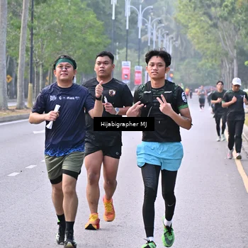 Runner Photo 8171025