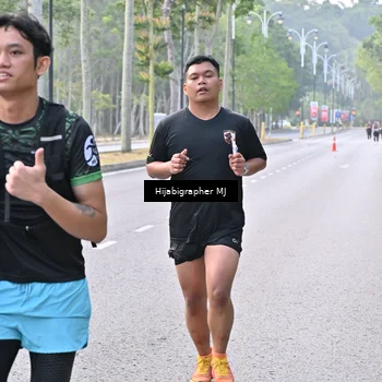 Runner Photo 8171039