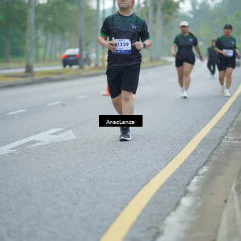 Runner Photo 8171050