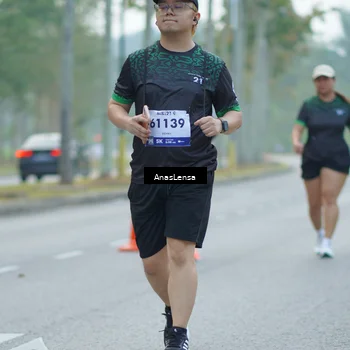 Runner Photo 8171051