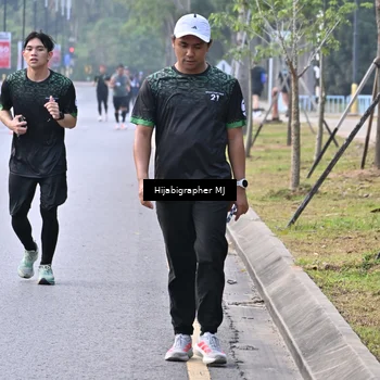 Runner Photo 8171057