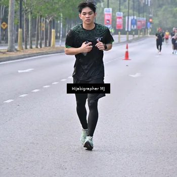 Runner Photo 8171062