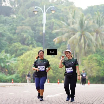 Runner Photo 8171111