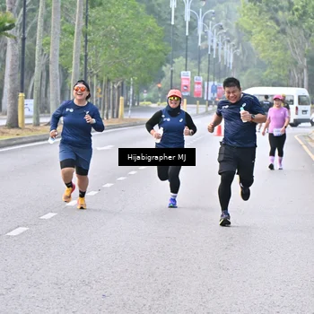 Runner Photo 8171279