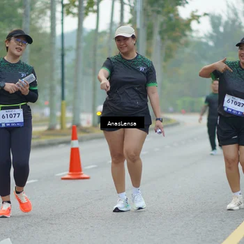 Runner Photo 8171431
