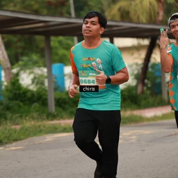Runner Photo 8171454