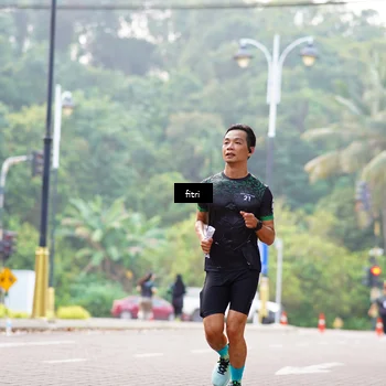 Runner Photo 8171498