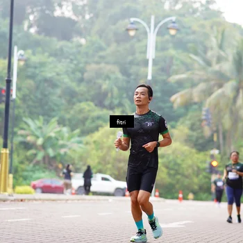 Runner Photo 8171609