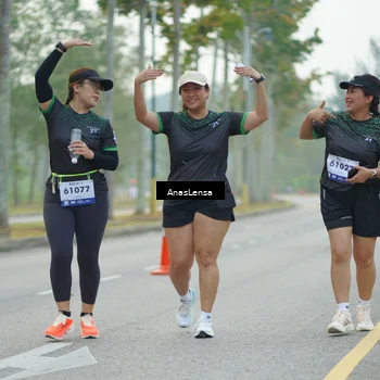 Runner Photo 8171674