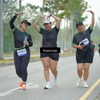Runner Photo 8171794