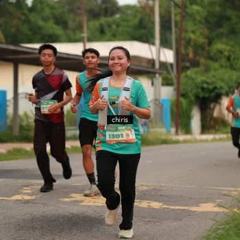 Runner Photo 8172003