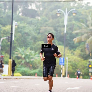 Runner Photo 8172060