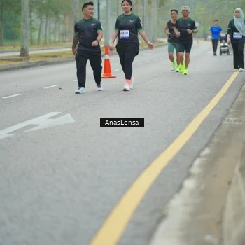 Runner Photo 8172353