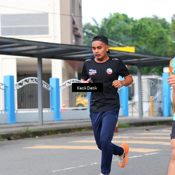 Runner Photo 8172434