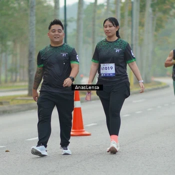 Runner Photo 8172435