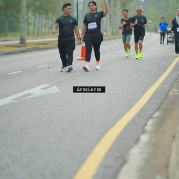 Runner Photo 8172457