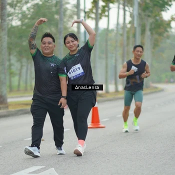 Runner Photo 8172493
