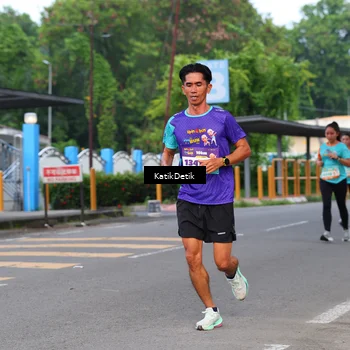 Runner Photo 8172562