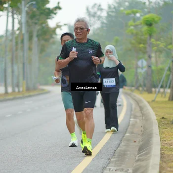 Runner Photo 8172575