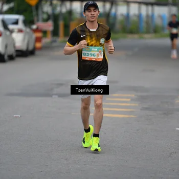 Runner Photo 8172584