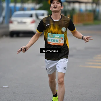 Runner Photo 8172585