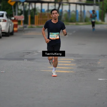 Runner Photo 8172612