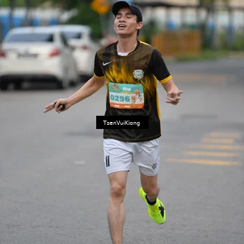Runner Photo 8172617