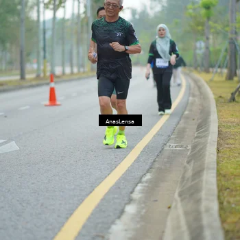 Runner Photo 8172637