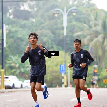 Runner Photo 8172654