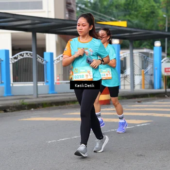 Runner Photo 8172678
