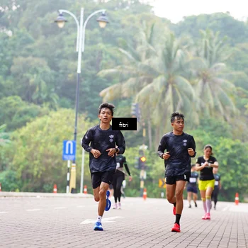 Runner Photo 8172689