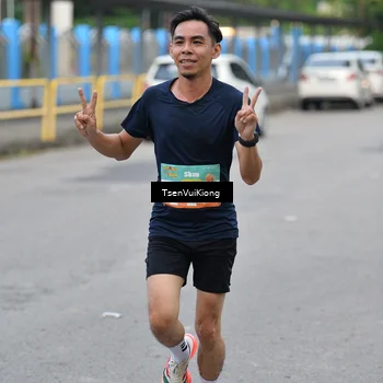 Runner Photo 8172691