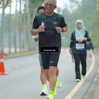 Runner Photo 8172701