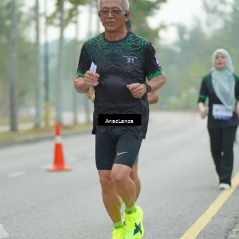 Runner Photo 8172705